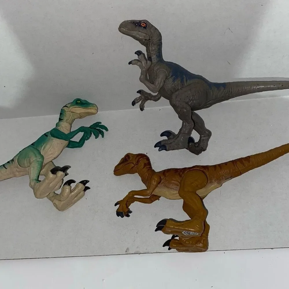 Jurassic World Kids Multicolor Velociraptor Dinosaur‎ Figure Toy 3Piece Set OS